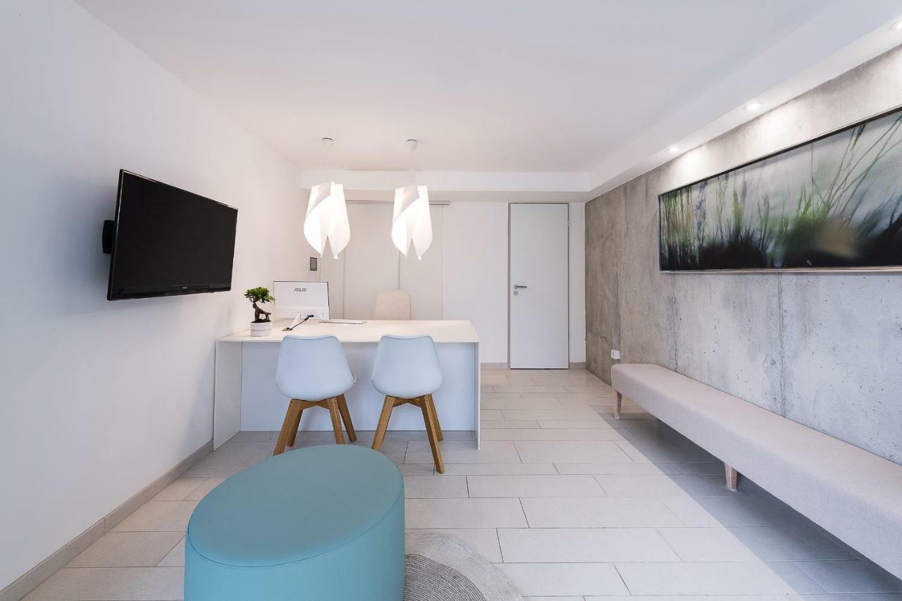 Oliver Lux Tihany Exterior photo