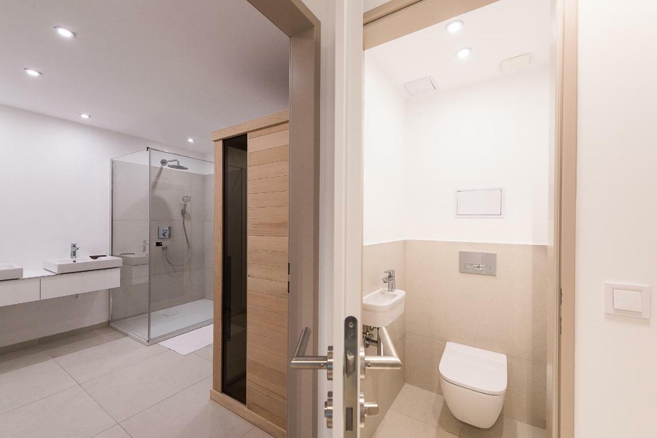 Oliver Lux Tihany Exterior photo